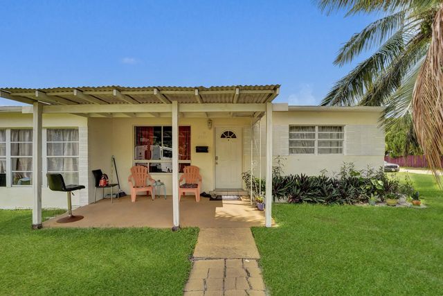 5 of 12 - 2901 Fletcher Street, Hollywood, FL