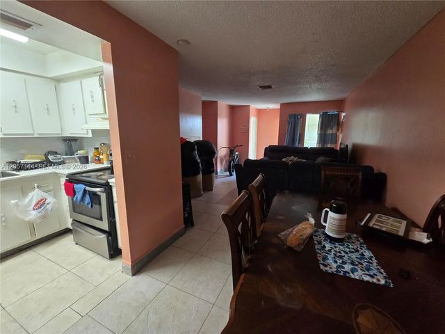 5 of 37 - 3735 Nw 116th Terrace, Coral Springs, FL