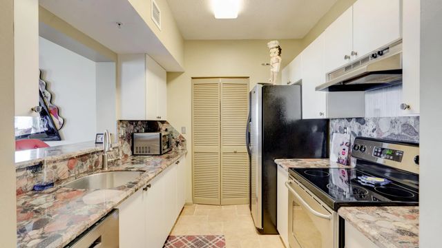 4 of 59 - 3020 Ne 32nd Avenue #606, Fort Lauderdale, FL