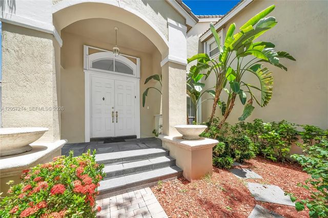 3 of 38 - 5340 Sw 33rd Terrace, Hollywood, FL