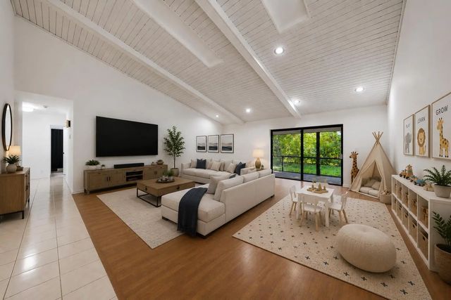 3 of 28 - 8114 Nutmeg Way, Tamarac, FL