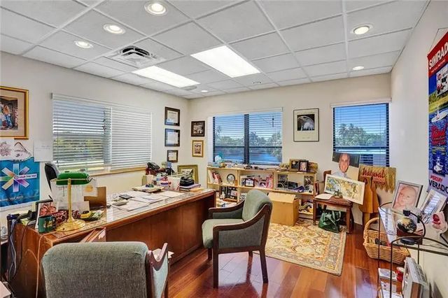 5 of 7 - 2206 Ne 26th, Fort Lauderdale, FL