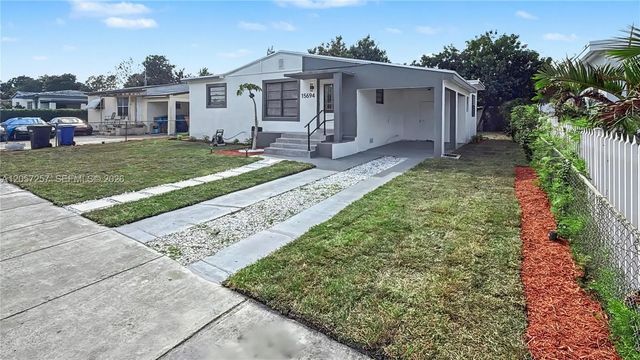 15694 Ne 10th Court, North Miami Beach