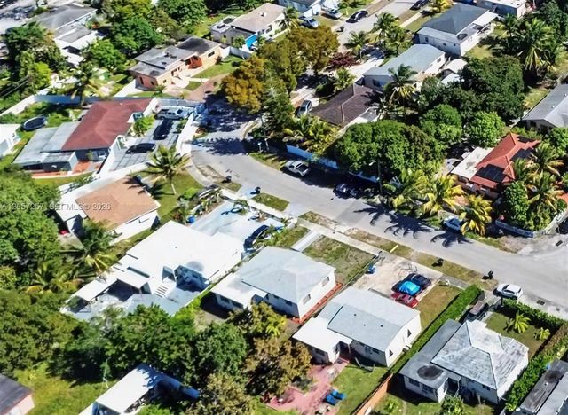 5 of 24 - 15694 Ne 10th Court, North Miami Beach, FL