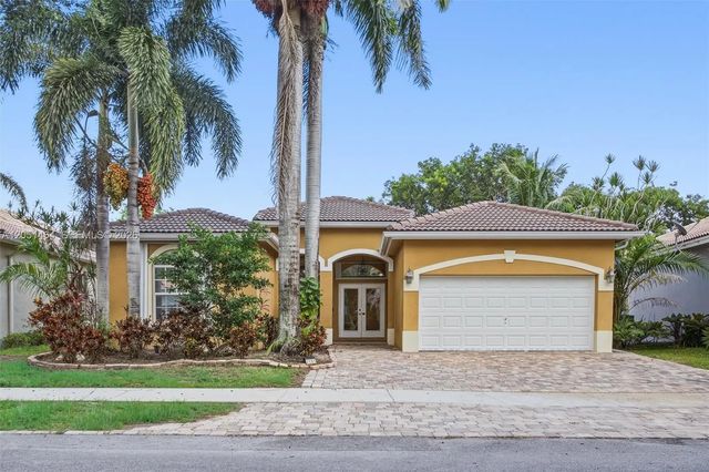 2 of 15 - 2101 Se 17th Avenue, Homestead, FL