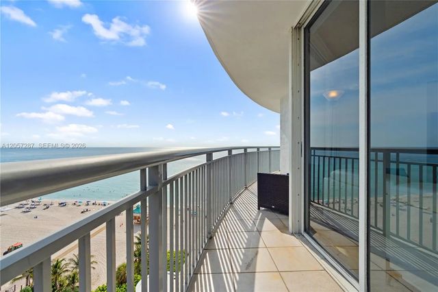 4 of 41 - 17375 Collins Avenue #1108, Sunny Isles Beach, FL