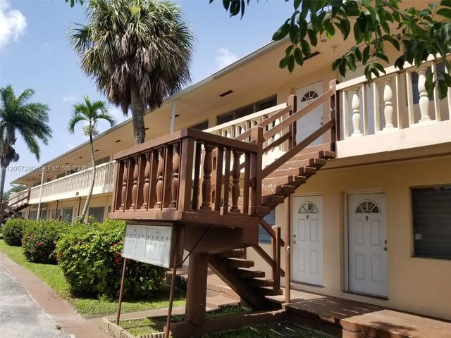 2 of 22 - 280 Sw 11th Avenue #18, Hallandale Beach, FL