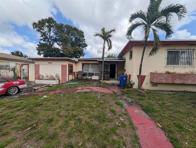 580 E Campus Circle, Fort Lauderdale