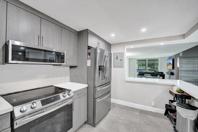4 of 43 - 9410 N Hollybrook Lake Drive #201, Pembroke Pines, FL