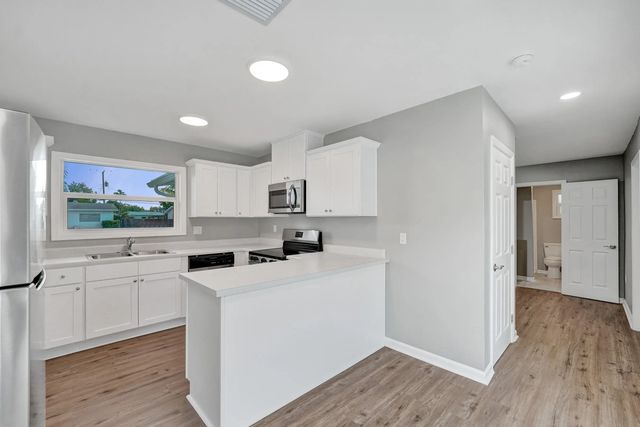 3330 Sw 18th Street, Fort Lauderdale