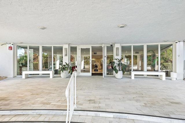 3 of 27 - 2295 S Ocean Boulevard #418, Palm Beach, FL