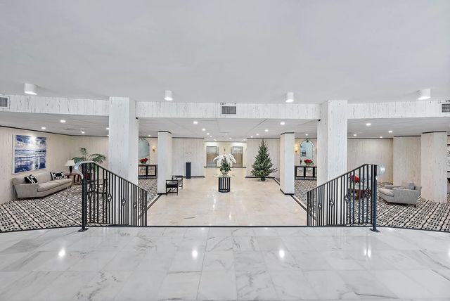 4 of 27 - 2295 S Ocean Boulevard #418, Palm Beach, FL