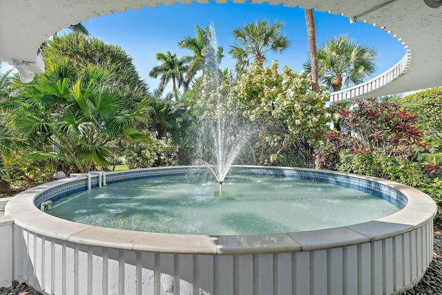 5 of 27 - 2295 S Ocean Boulevard #418, Palm Beach, FL