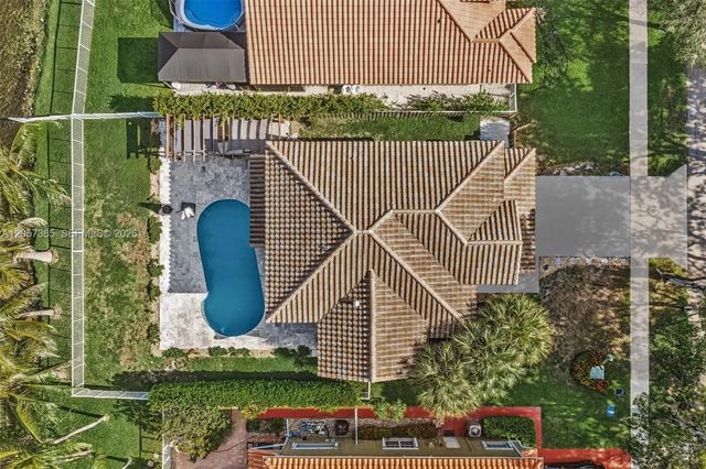 3 of 69 - 3409 Boise Way, Cooper City, FL