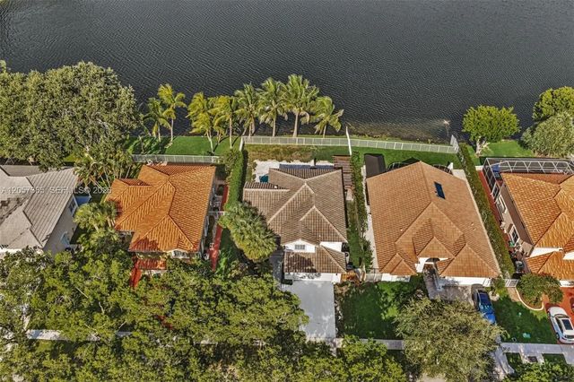 4 of 69 - 3409 Boise Way, Cooper City, FL