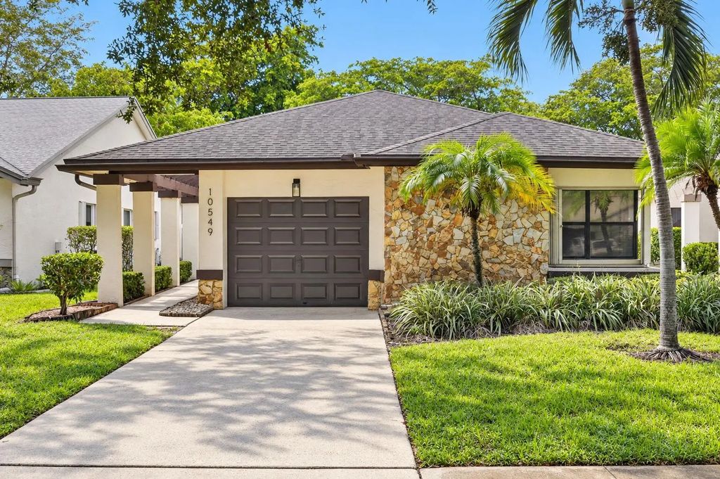 10549 Fern Tree Way, Boynton Beach