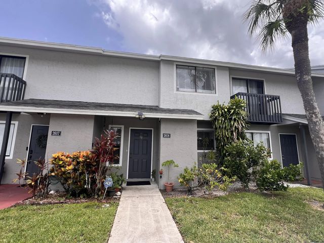 2606 Canalside Drive, Greenacres