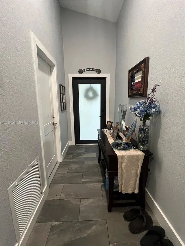 3 of 33 - 11441 Nw 43rd Street, Coral Springs, FL