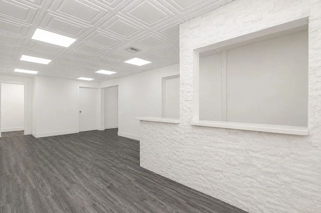 3 of 23 - 731 Sw 64th Court, Miami, FL