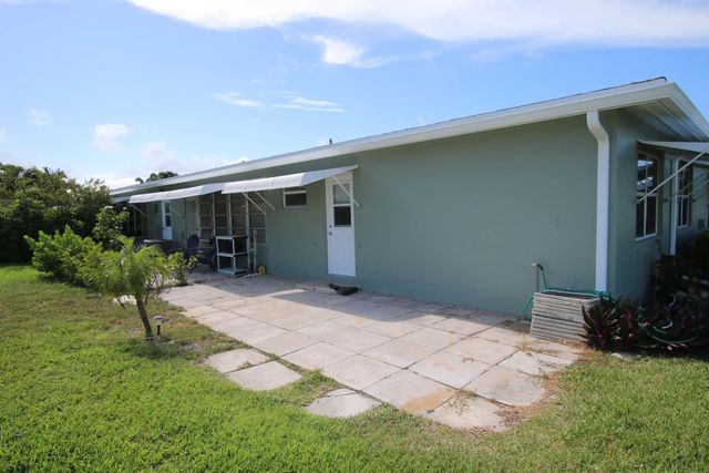 4 of 11 - 190 South Boulevard, Boynton Beach, FL