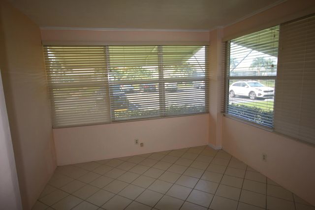 5 of 11 - 190 South Boulevard, Boynton Beach, FL