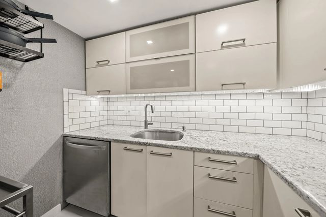 5 of 51 - 336 Golfview Road #614, North Palm Beach, FL