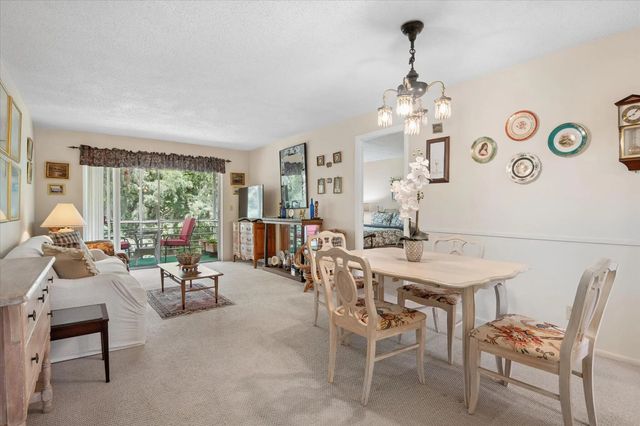2 of 24 - 473 Lake Frances Drive, West Palm Beach, FL
