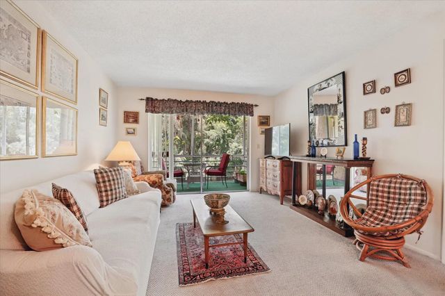 3 of 24 - 473 Lake Frances Drive, West Palm Beach, FL