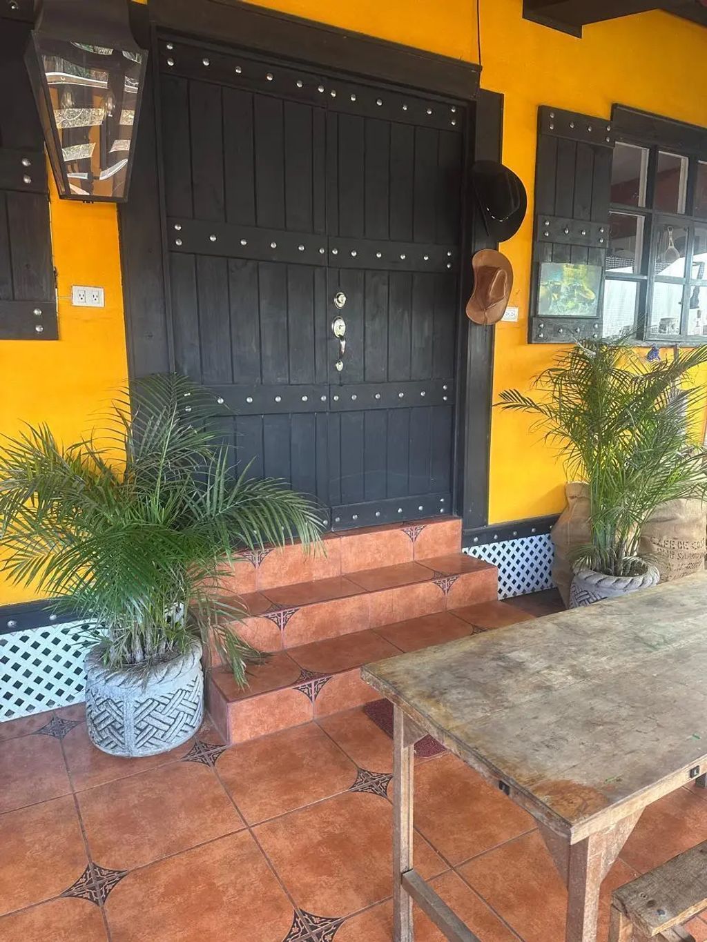 17 E Calle Cementerio E #17, 