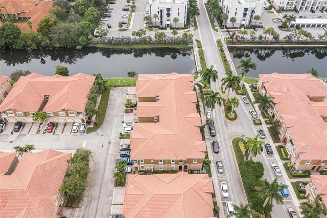 4 of 17 - 5754 Hampton Hills Boulevard #5754, Tamarac, FL