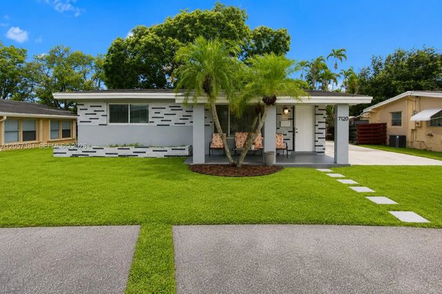 7120 Granada Boulevard, Miramar