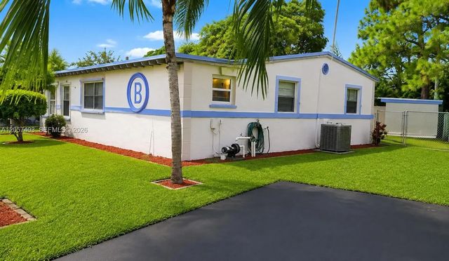 3 of 14 - 247 Sw 21st Way, Fort Lauderdale, FL