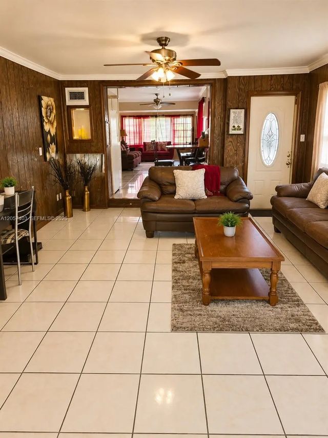 5 of 14 - 247 Sw 21st Way, Fort Lauderdale, FL