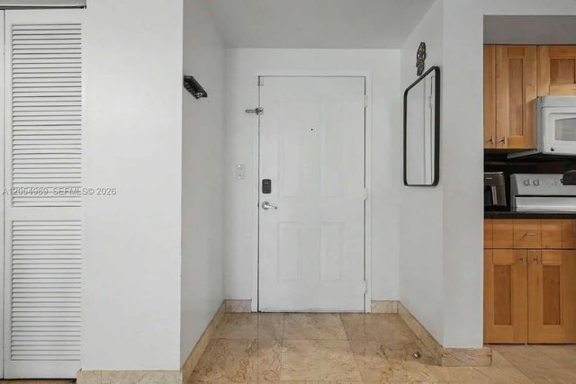 2 of 34 - 5085 Nw 7th Street #906, Miami, FL