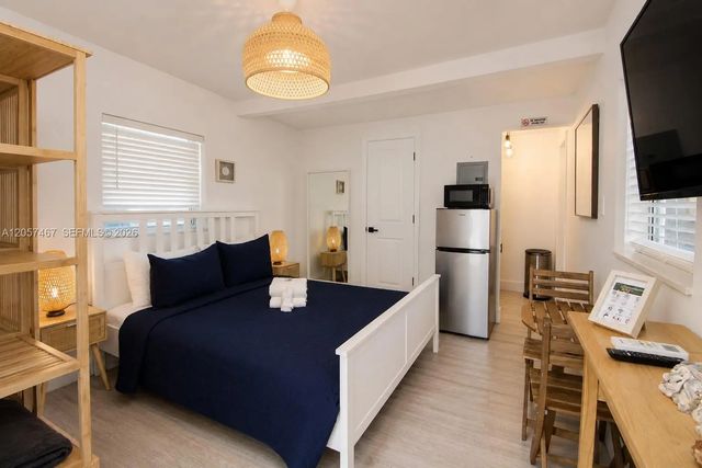 4 of 26 - 1440 Sw 4th Street, Miami, FL