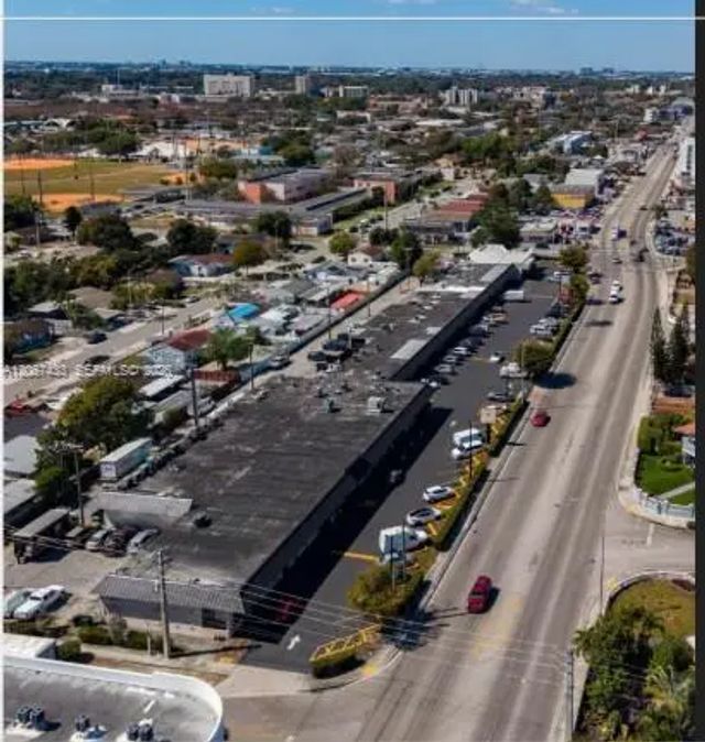 650 E 9th Street, Hialeah