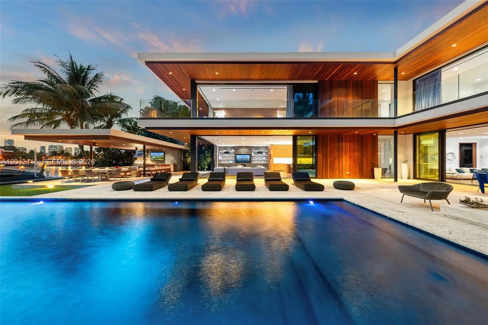 126 W San Marino Drive, Miami Beach, FL, 33139