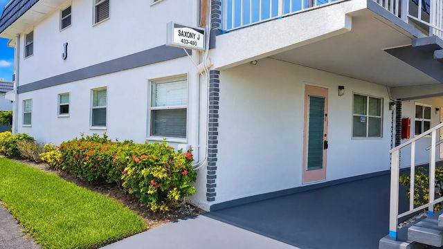 433 Saxony J Way, Delray Beach