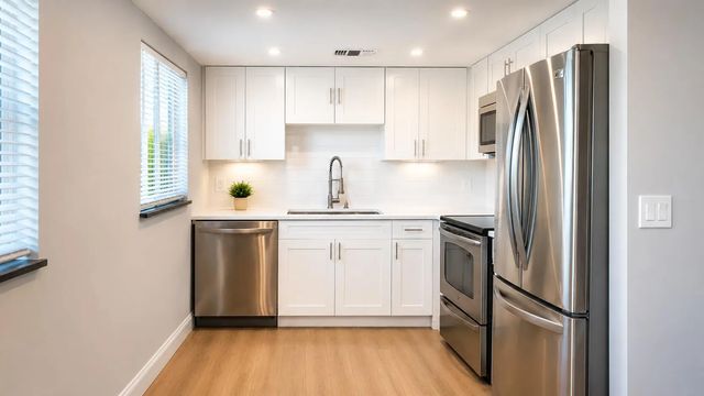 5 of 16 - 433 Saxony J Way, Delray Beach, FL