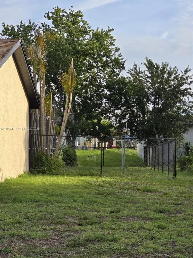3 of 17 - 2816 9 Th Sw, Lehigh Acres, FL