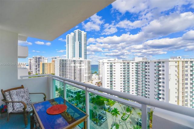 4 of 17 - 3000 S Ocean Drive #1506, Hollywood, FL