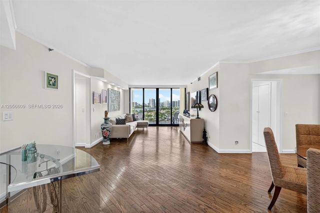 2 of 45 - 2800 Island Boulevard #1005, Aventura, FL