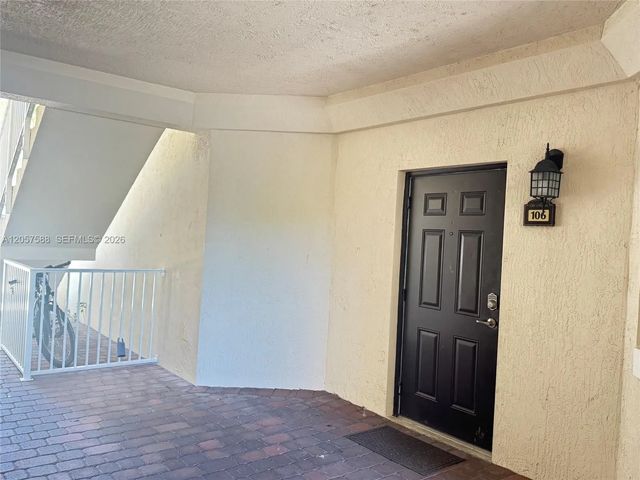 2 of 34 - 11601 Nw 89 Street #106, Doral, FL