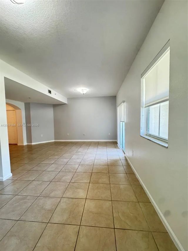 4 of 34 - 11601 Nw 89 Street #106, Doral, FL