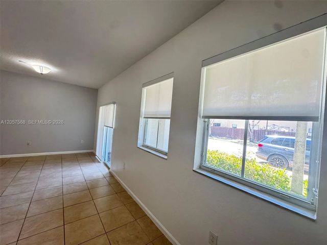 5 of 34 - 11601 Nw 89 Street #106, Doral, FL