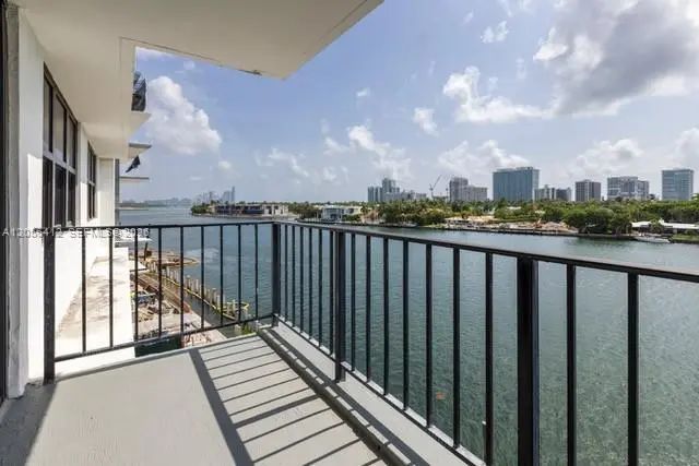 10101 E Bay Harbor Drive #504, Bay Harbor Islands