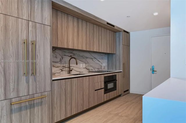 3 of 51 - 77 Se 5th Street #4106, Miami, FL