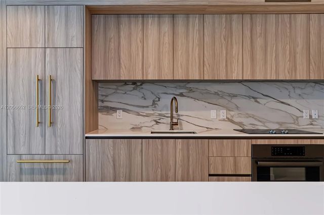 4 of 51 - 77 Se 5th Street #4106, Miami, FL