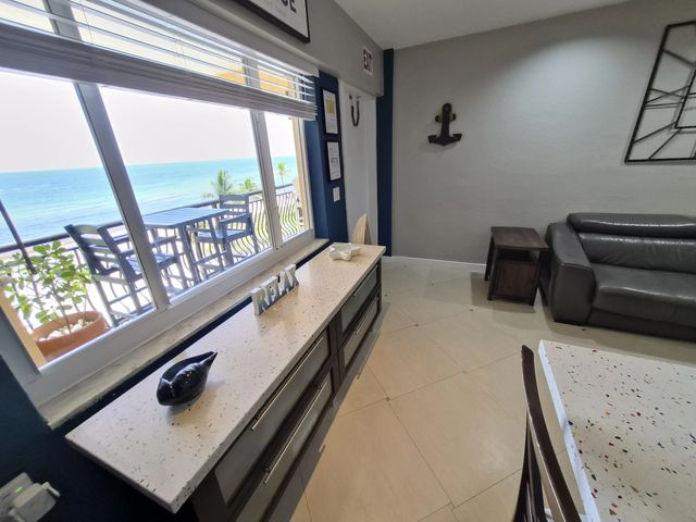 1815 N Surf Road #503, Hollywood