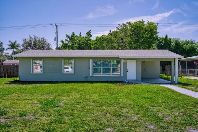 911 Se Dolphin Drive, Stuart